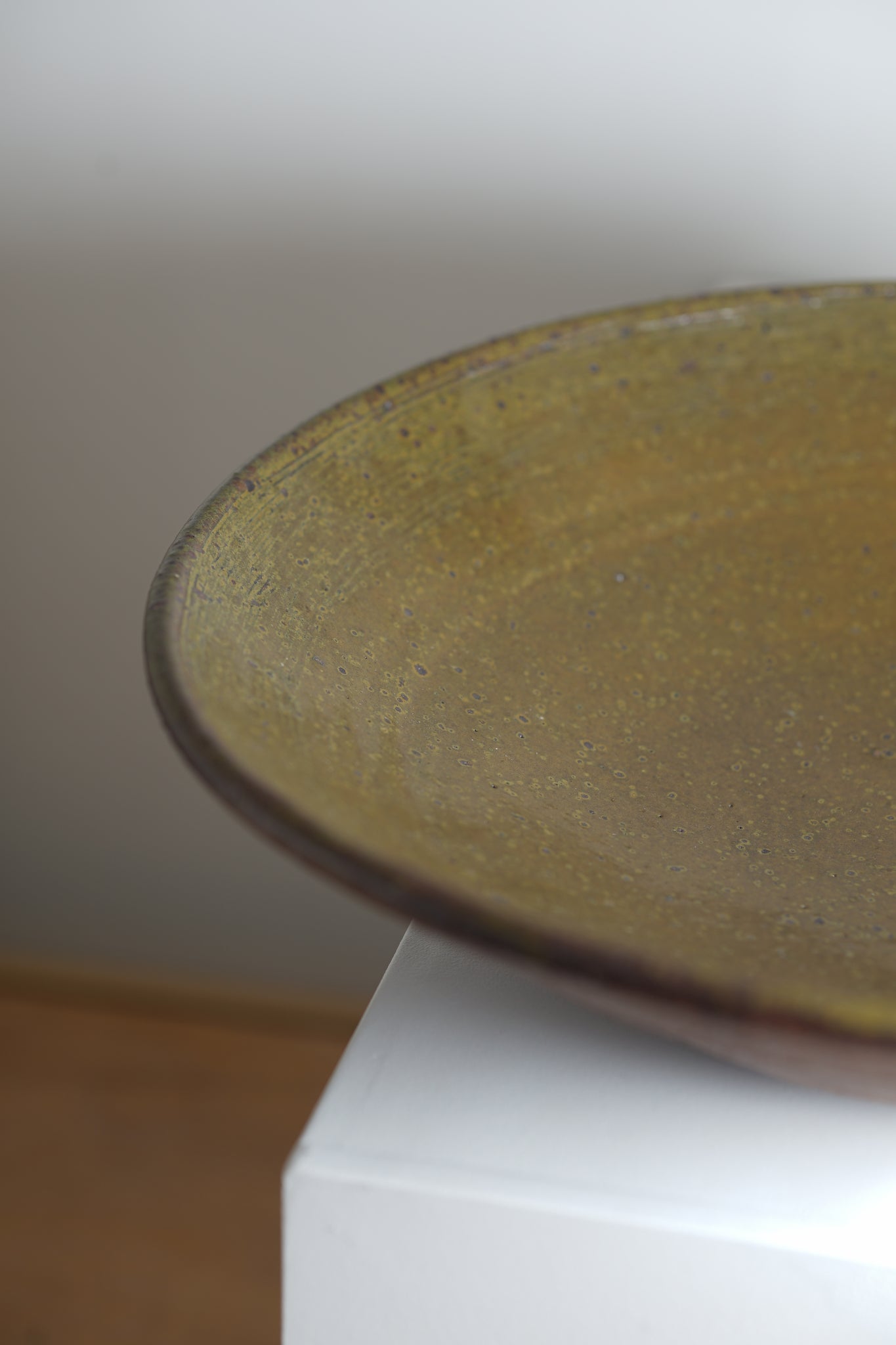 Large Fruit Bowl in Green