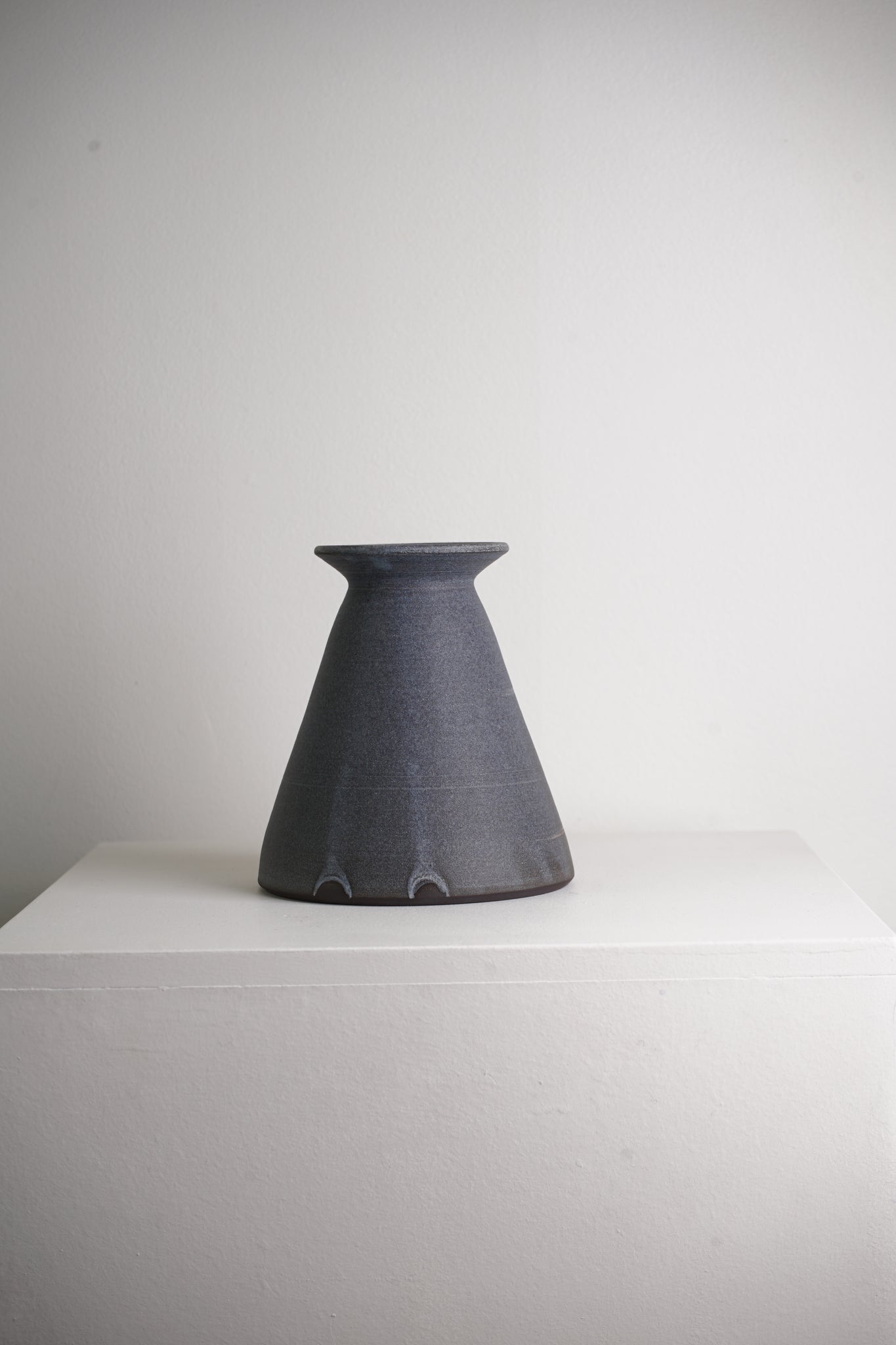 Vase - Dark Grey