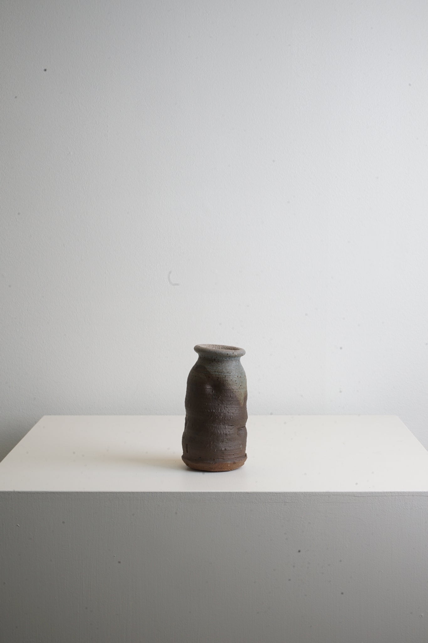 Mini Vase - Deep Brown