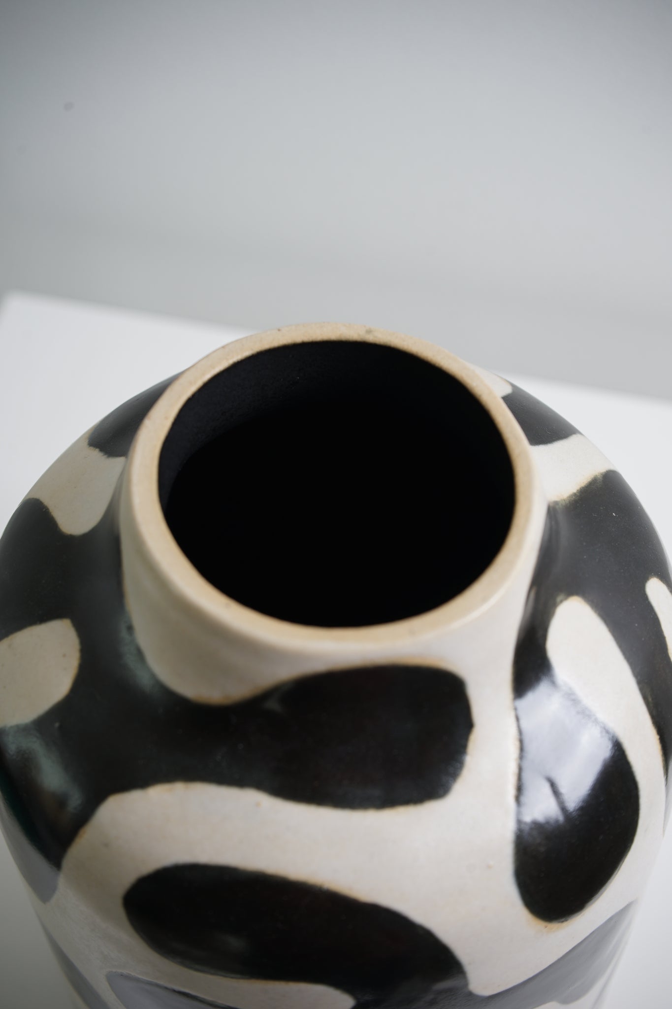 Matisse Vase - Large, Grey & Black