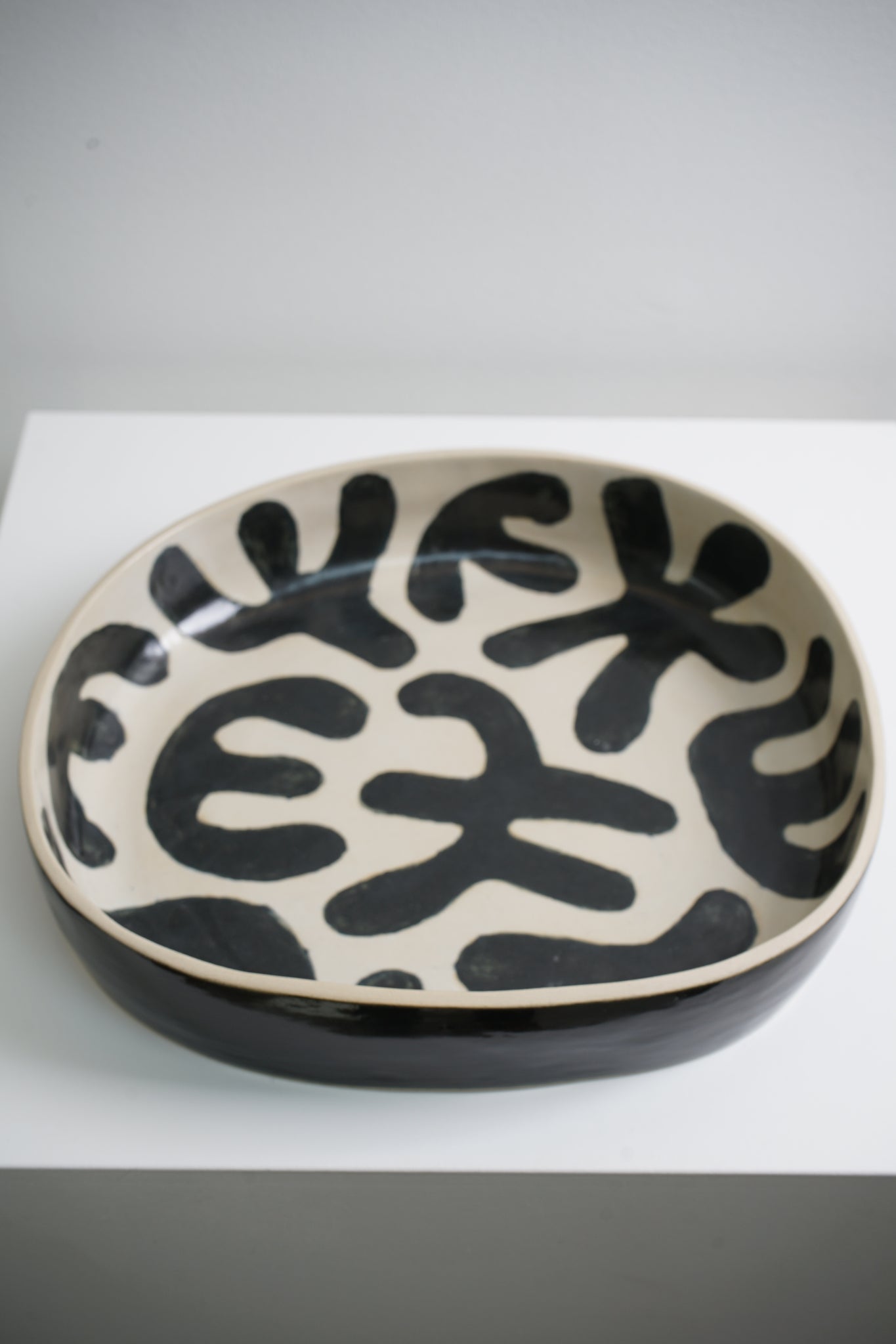 Matisse Platter - Grey & Black