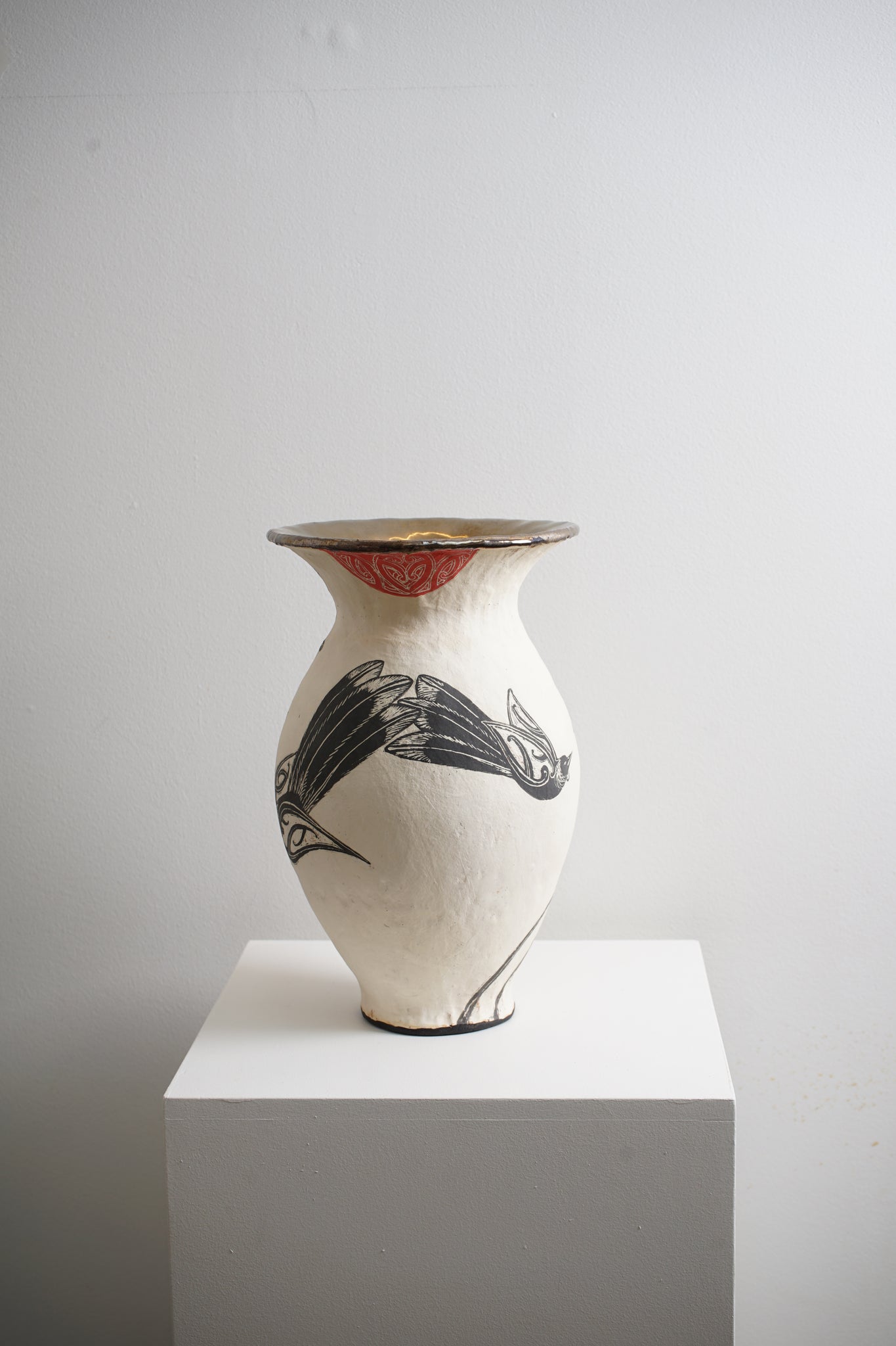 Toru Tui Vessel - Large Sgriffito Vase