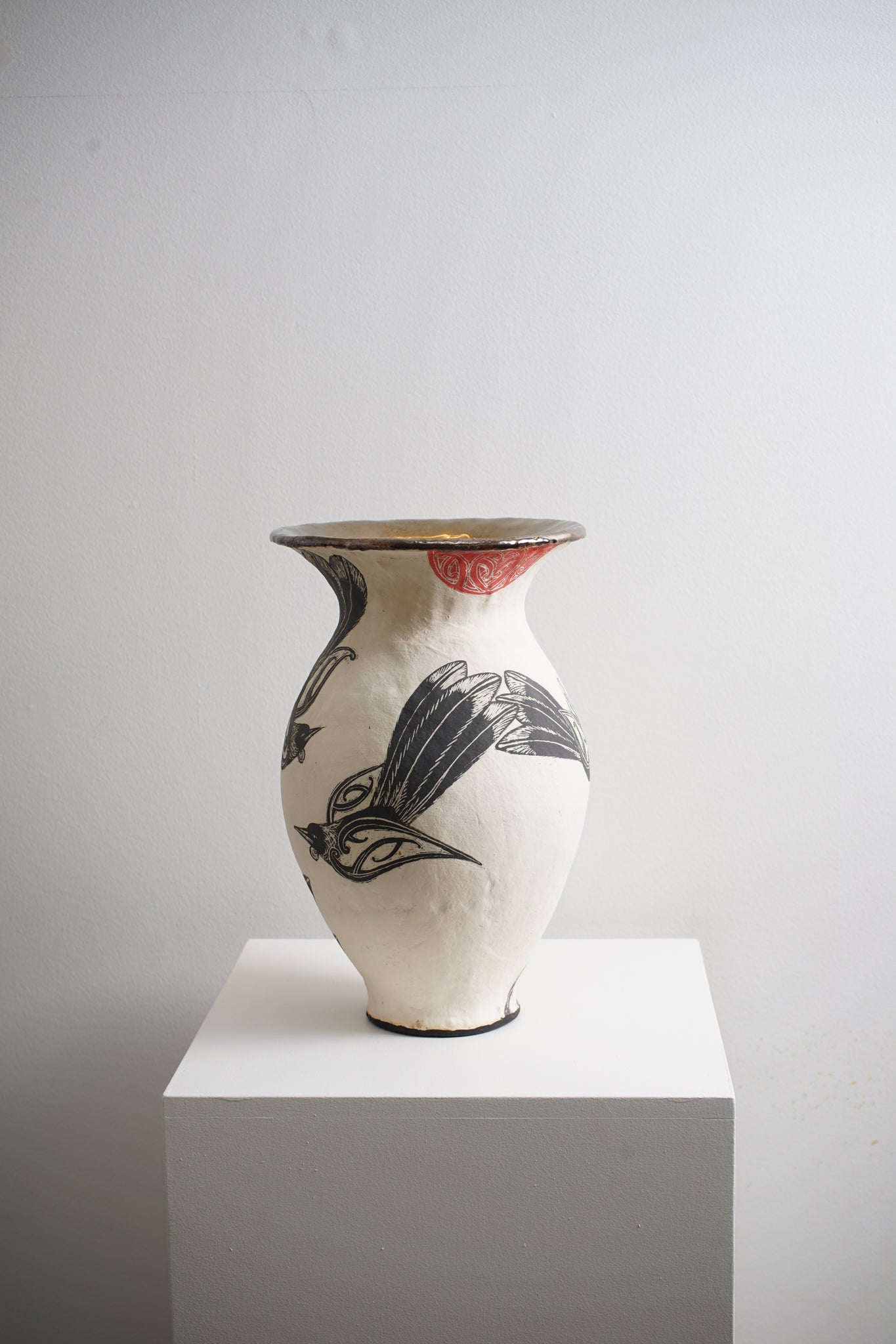 Toru Tui Vessel - Large Sgriffito Vase